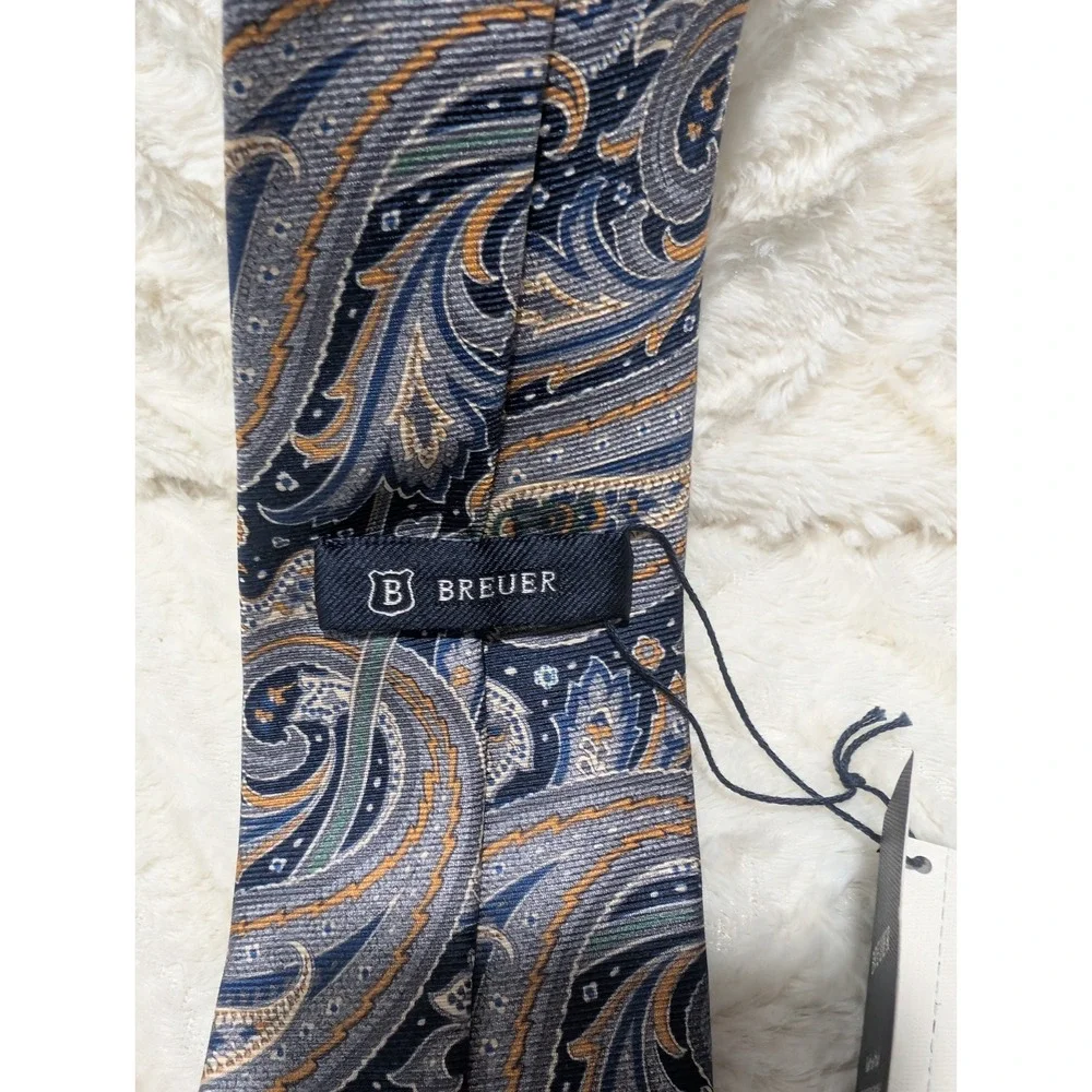 BREUER Current  BLue Paisley Silk Tie Hand Made In Italy brand new NWT‎